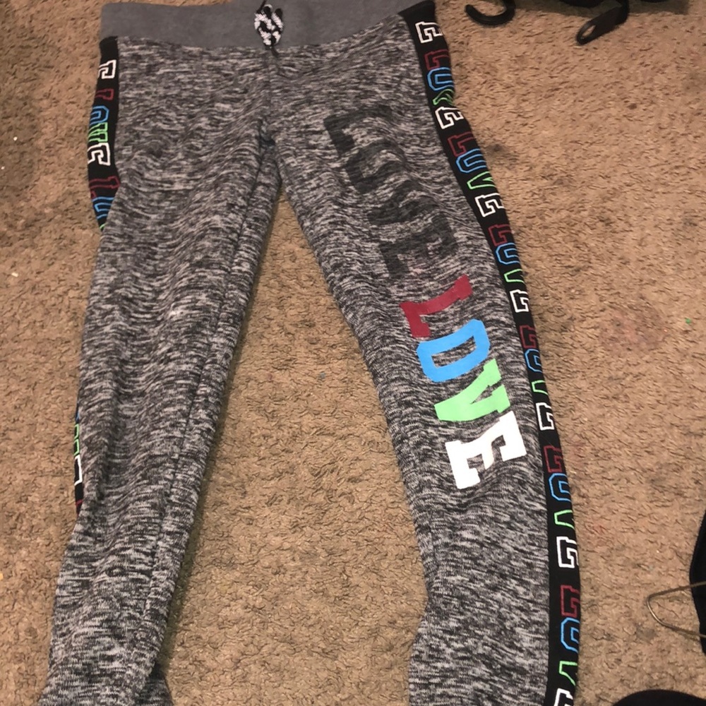 grey victoria secret joggin/sweat pants